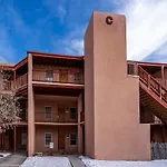 Vista La Sierra *