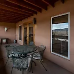 Vista La Sierra